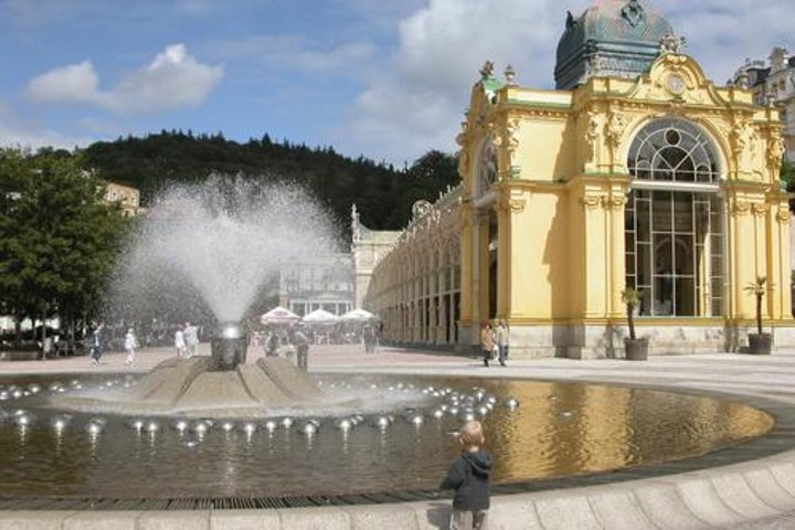 Czech Spas of Karlovy Vary and Marianske Lazne